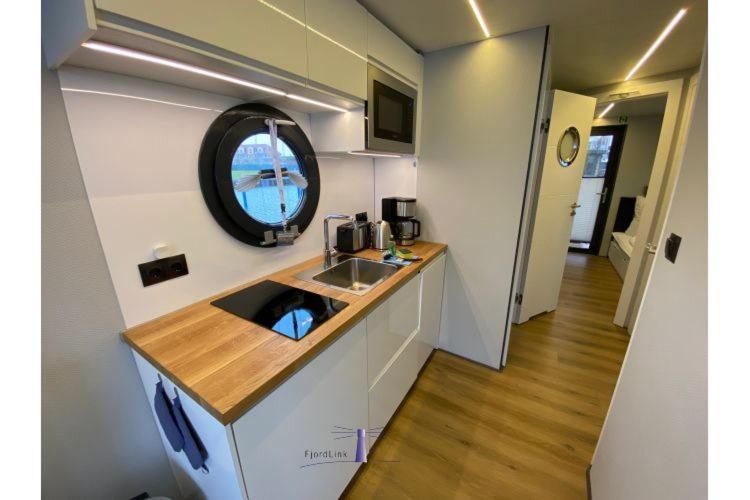 Hausboot Fjord Vela Mit Biosauna In Barth Extérieur photo